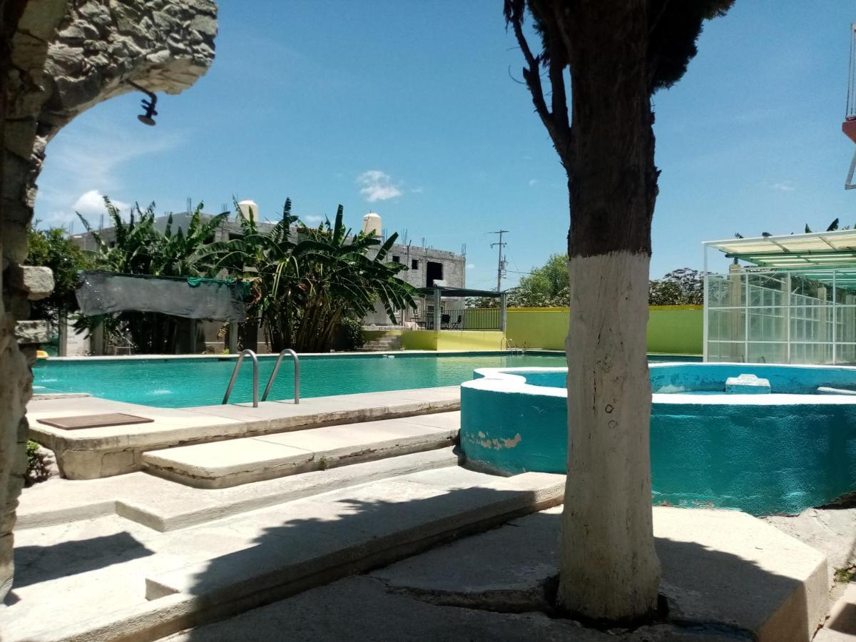 Hotel Cipreses Ixmiquilpan Exterior foto