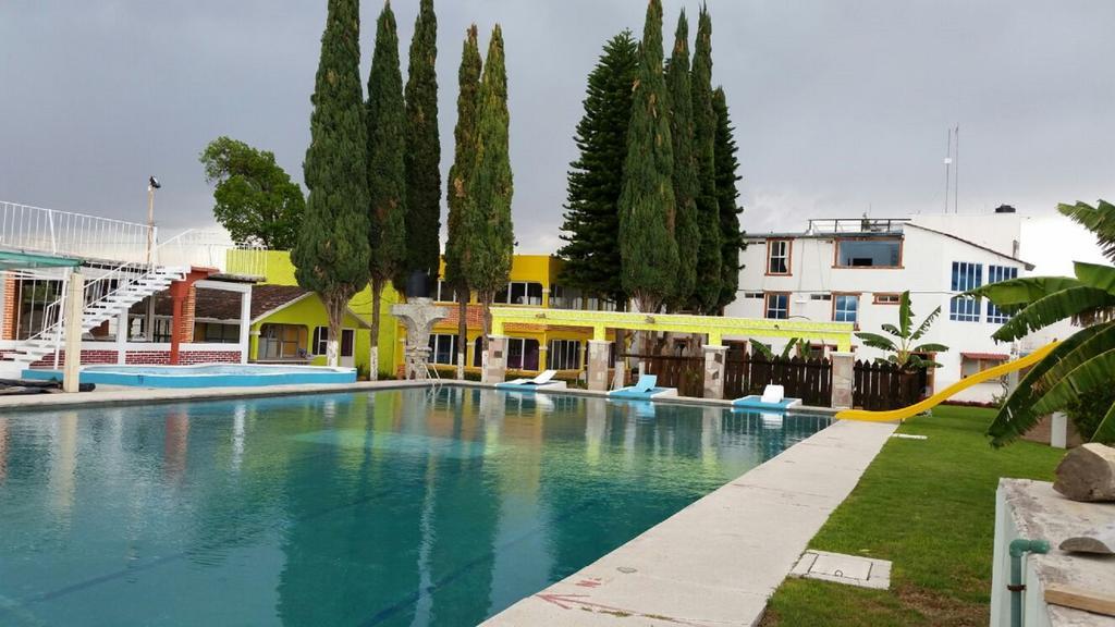 Hotel Cipreses Ixmiquilpan Exterior foto